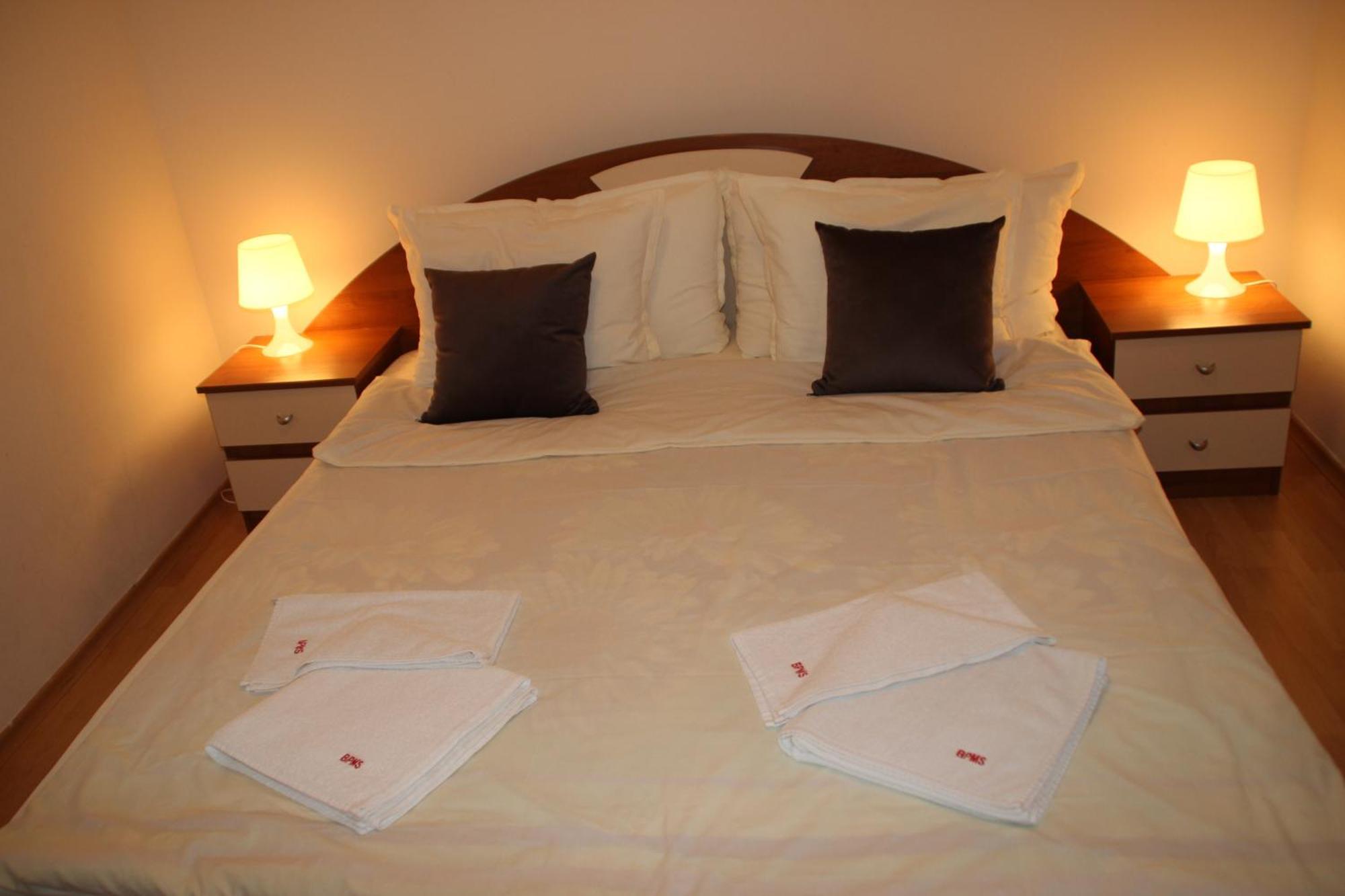 Charming One Bed Apartment 423 In Main Flora Building Borowec Zewnętrze zdjęcie